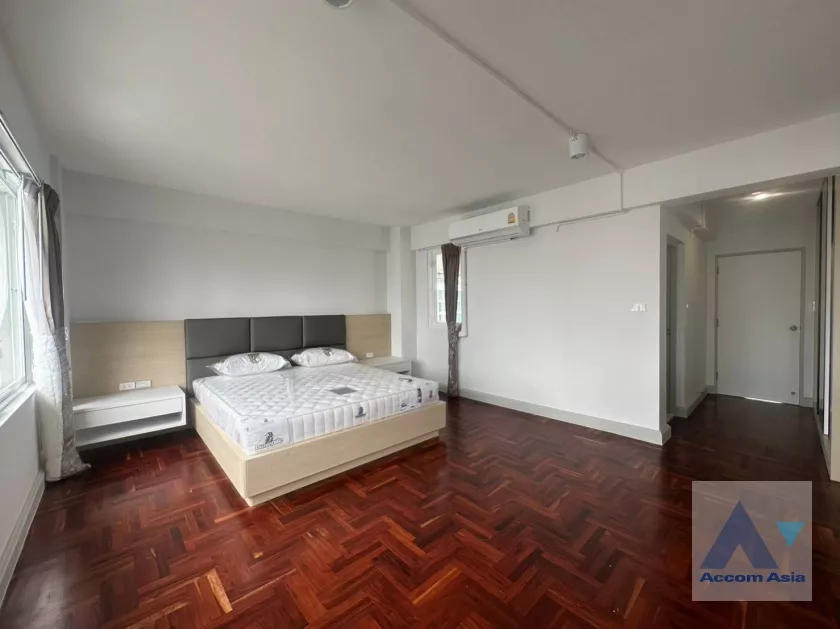 12  4 br Condominium for rent and sale in Sukhumvit ,Bangkok BTS Nana at Baan Prida AA36208