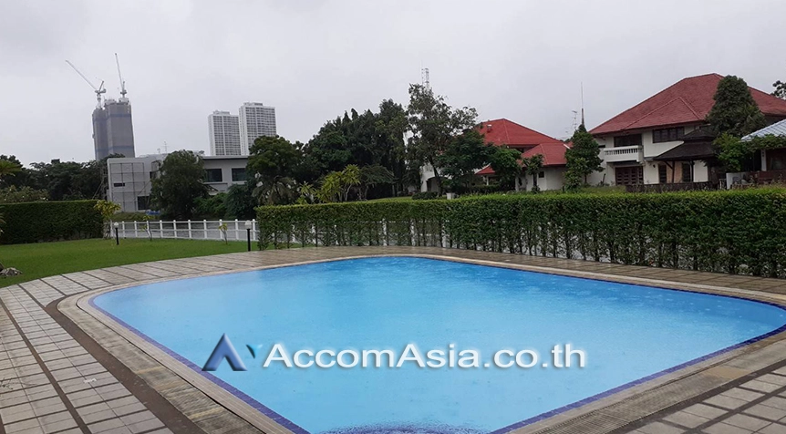 9  5 br House For Rent in Samutprakan ,Samutprakan BTS Bang Na at Lakeside Villa 1 55043