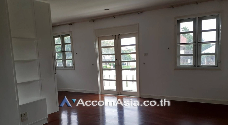 10  5 br House For Rent in Samutprakan ,Samutprakan BTS Bang Na at Lakeside Villa 1 55043
