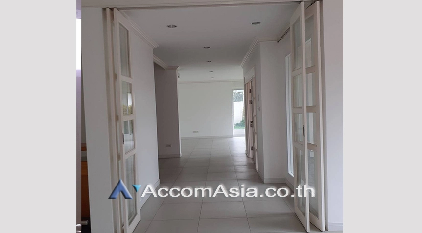 12  5 br House For Rent in Samutprakan ,Samutprakan BTS Bang Na at Lakeside Villa 1 55043