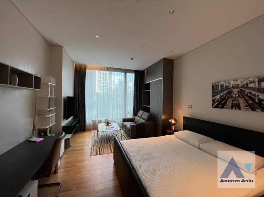  1  1 br Condominium For Rent in Ploenchit ,Bangkok BTS Chitlom at Sindhorn Residence AA36220