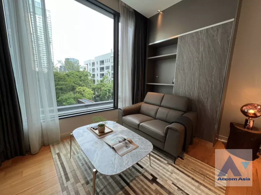  1  1 br Condominium For Rent in Ploenchit ,Bangkok BTS Chitlom at Sindhorn Residence AA36220