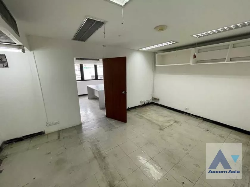 Office space For Rent in Sukhumvit, Bangkok  near BTS Phrom Phong (AA36221)