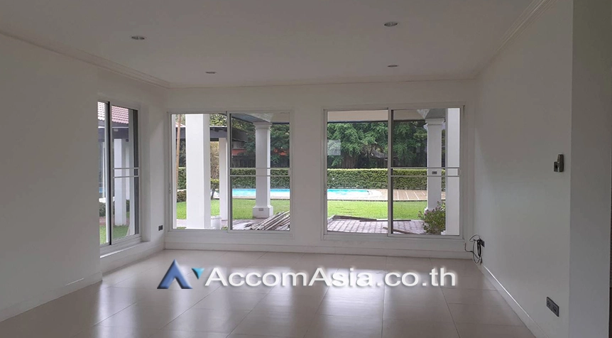 6  5 br House For Rent in Samutprakan ,Samutprakan BTS Bang Na at Lakeside Villa 1 55044