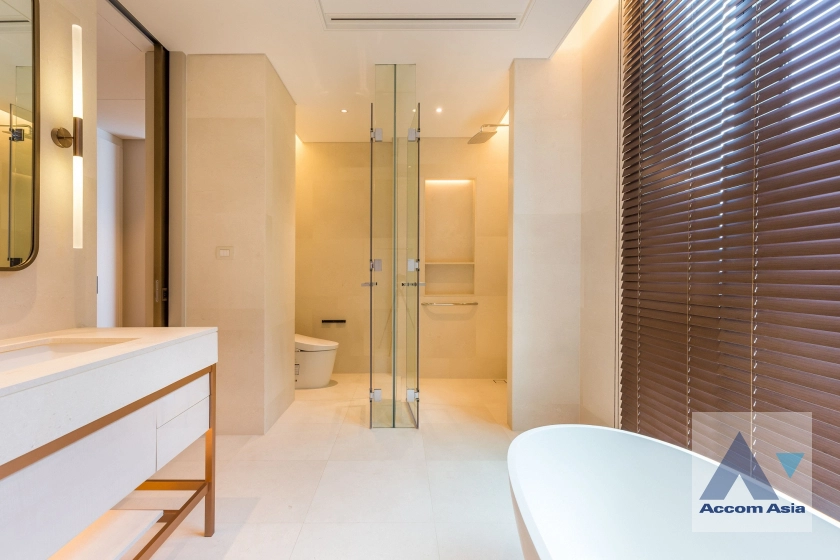 21  2 br Condominium for rent and sale in Ploenchit ,Bangkok BTS Chitlom - BTS Ratchadamri at Baan Sindhorn AA36225