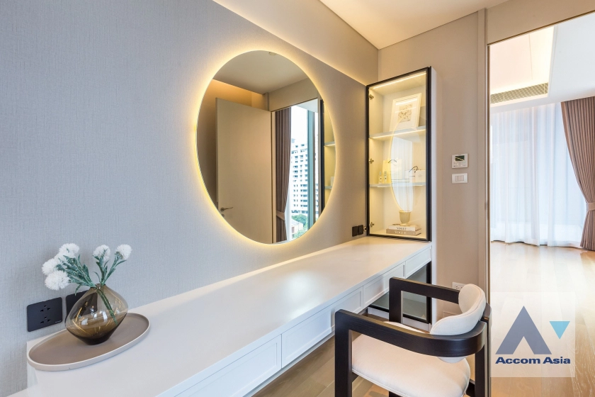 27  2 br Condominium for rent and sale in Ploenchit ,Bangkok BTS Chitlom - BTS Ratchadamri at Baan Sindhorn AA36225