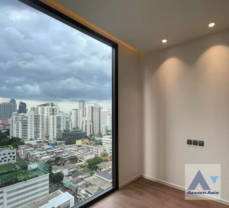  1  2 br Condominium for rent and sale in Sukhumvit ,Bangkok BTS Asok - MRT Sukhumvit at Muniq Sukhumvit 23 AA36229