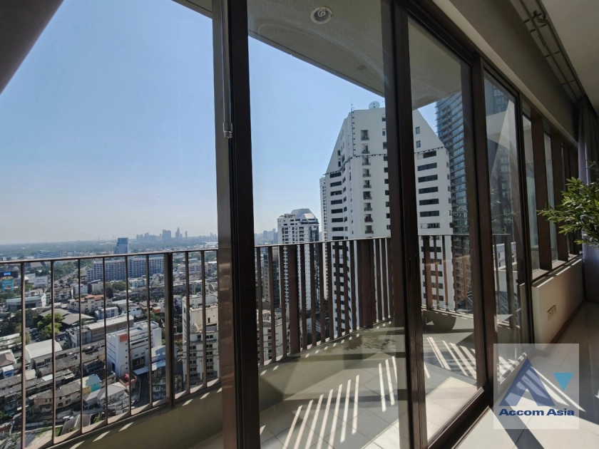 19  3 br Condominium for rent and sale in Sukhumvit ,Bangkok BTS Phrom Phong at The Emporio Place AA36233