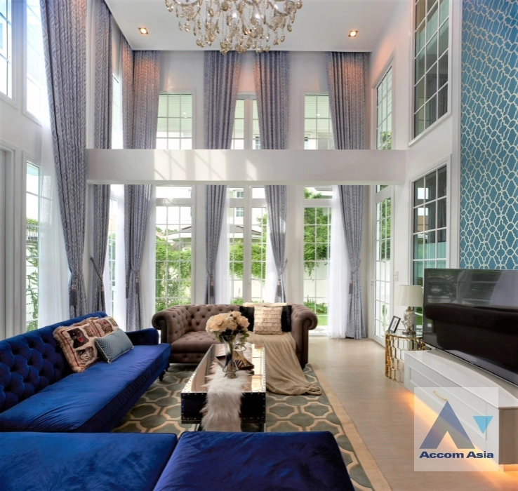  1  3 br House for rent and sale in Bang Na ,Bangkok BTS Bearing at Fantasia Villa 3  AA36253