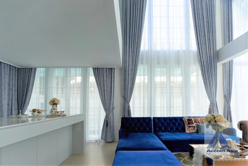 5  3 br House for rent and sale in Bang Na ,Bangkok BTS Bearing at Fantasia Villa 3  AA36253