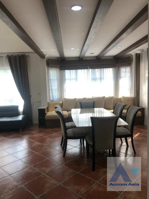 unit 3 Bedrooms  House For Rent in Bang Na, Bangkok  near BTS Bearing (AA36258)