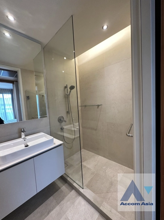 12  2 br Condominium for rent and sale in Sathorn ,Bangkok MRT Lumphini at Supreme Legend AA36265