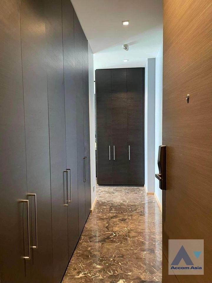 4  1 br Condominium For Rent in Ploenchit ,Bangkok BTS Chitlom at 28 Chidlom AA36271