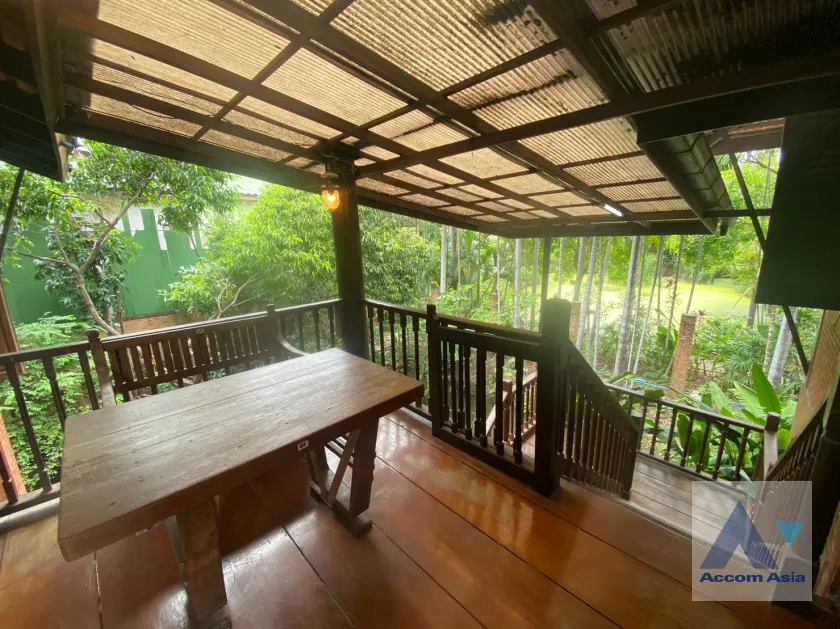 13  6 br House For Sale in Phaholyothin ,Bangkok  AA36279