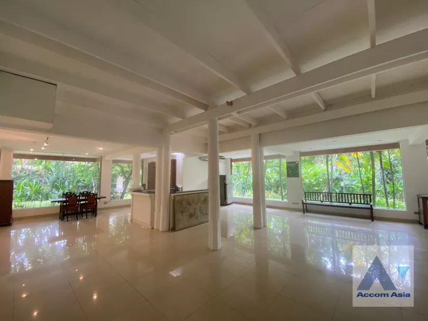 7  6 br House For Sale in Phaholyothin ,Bangkok  AA36279