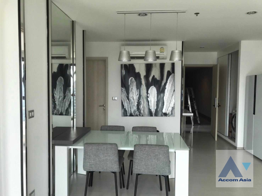 unitFully Furnished, Corner Unit |  2 Bedrooms  Condominium For Rent & Sale in Sukhumvit, Bangkok  near BTS Ekkamai (AA36296)