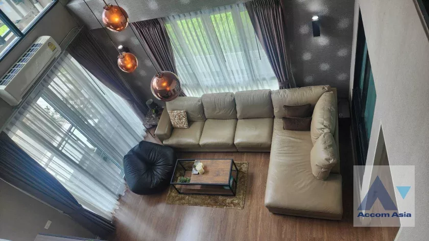  1  3 br House For Sale in Sukhumvit ,Bangkok BTS On Nut at Bless Town AA36323