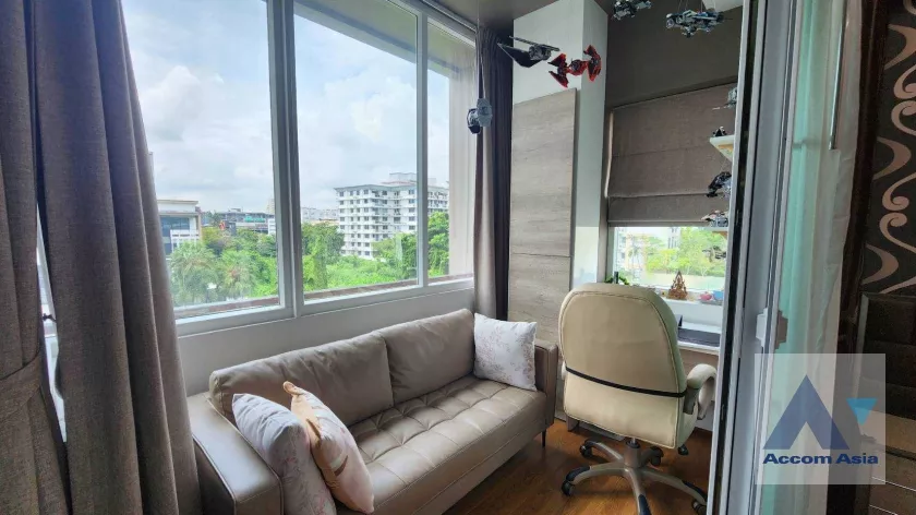 5  3 br House For Sale in Sukhumvit ,Bangkok BTS On Nut at Bless Town AA36323
