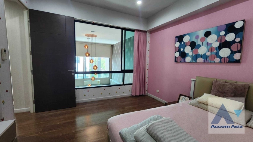 19  3 br House for rent and sale in Sukhumvit ,Bangkok BTS On Nut at Bless Town AA36323