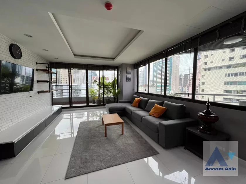 Fully Furnished |  Lake Avenue Condominium  2 Bedroom for Sale & Rent MRT Sukhumvit in Sukhumvit Bangkok