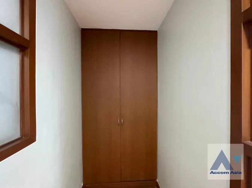 14  2 br Condominium for rent and sale in Sathorn ,Bangkok BRT Thanon Chan at Baan Nonzee AA36340