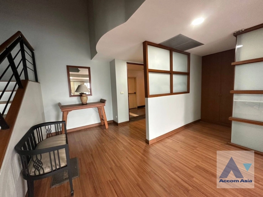 8  2 br Condominium for rent and sale in Sathorn ,Bangkok BRT Thanon Chan at Baan Nonzee AA36340