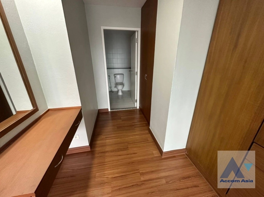 13  2 br Condominium for rent and sale in Sathorn ,Bangkok BRT Thanon Chan at Baan Nonzee AA36340