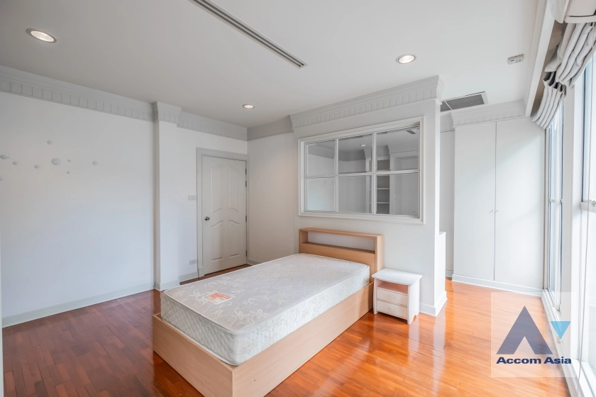 28  4 br House For Rent in Sukhumvit ,Bangkok BTS Thong Lo at Baan Klang Krung Thonglor AA36345