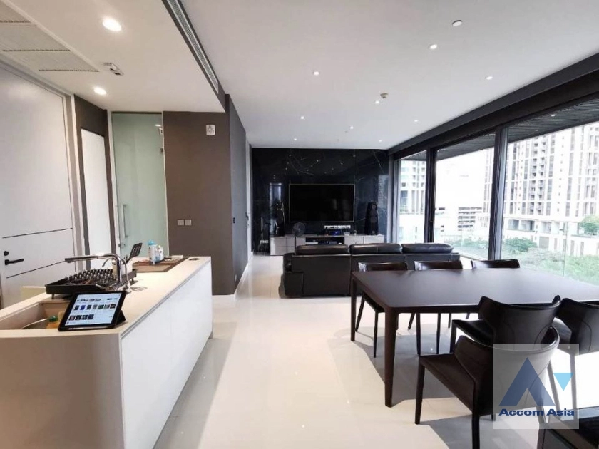 6  2 br Condominium For Sale in Sukhumvit ,Bangkok BTS Phrom Phong at Vittorio Sukhumvit 39 AA36351
