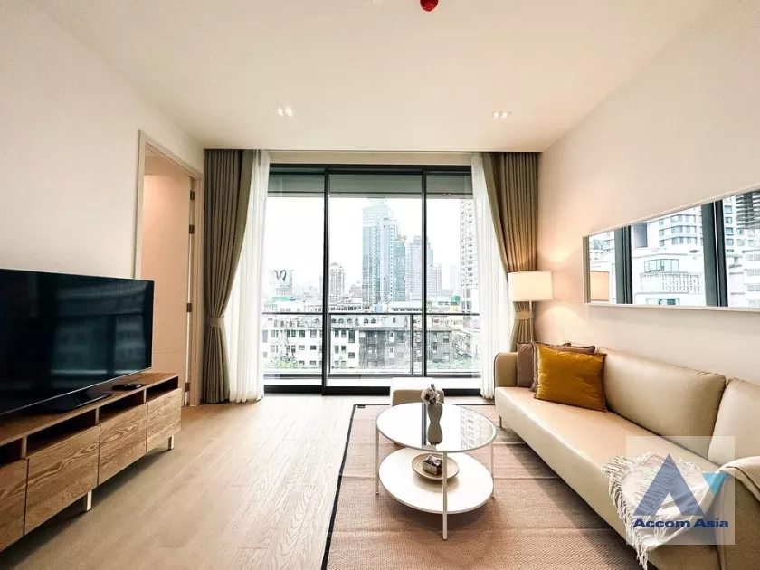 The Strand Thonglor Condominium  1 Bedroom for Sale & Rent BTS Thong Lo in Sukhumvit Bangkok