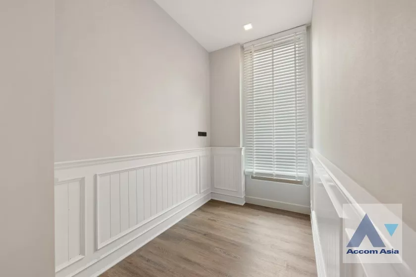 9  4 br House For Sale in Latkrabang ,Bangkok ARL Ban Thap Chang at House AA36374