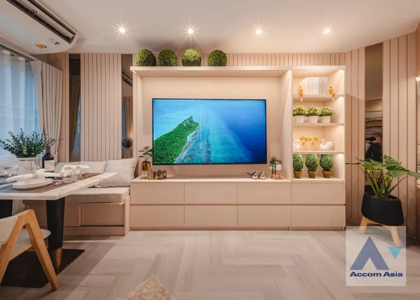  2  2 br Condominium for rent and sale in Sathorn ,Bangkok BTS Chong Nonsi - BRT Nararam 3 at Fortune Condo Town AA36382