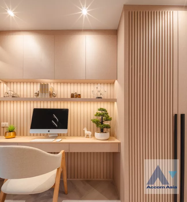 10  2 br Condominium for rent and sale in Sathorn ,Bangkok BTS Chong Nonsi - BRT Nararam 3 at Fortune Condo Town AA36382