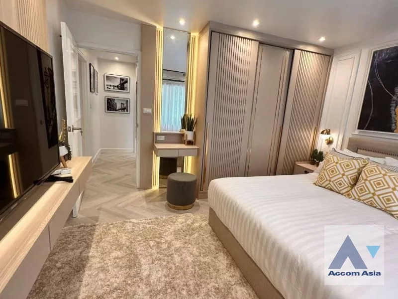 7  3 br Condominium For Rent in Sathorn ,Bangkok BTS Chong Nonsi - BRT Nararam 3 at Fortune Condo Town AA36383
