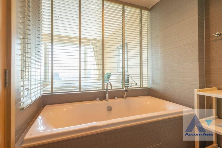 5  2 br Condominium For Sale in Sukhumvit ,Bangkok BTS Thong Lo at Siri at Sukhumvit AA36385