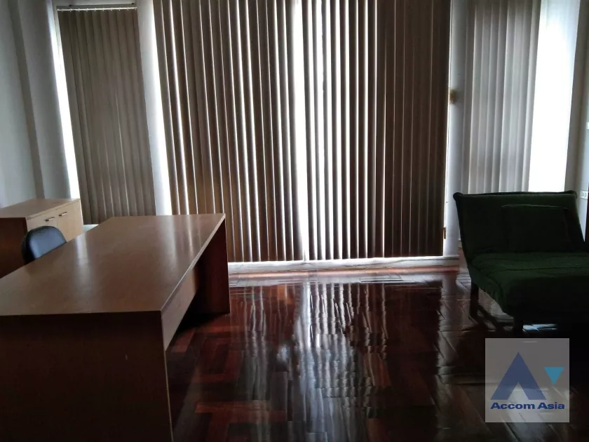 11  3 br House For Sale in Pattanakarn ,Bangkok ARL Hua Mak at House AA36391
