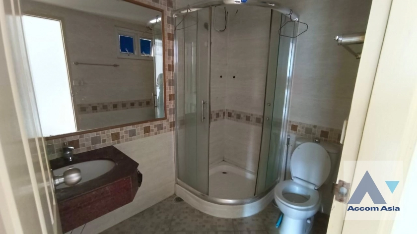 16  13 br Townhouse for rent and sale in Sathorn ,Bangkok  AA36392