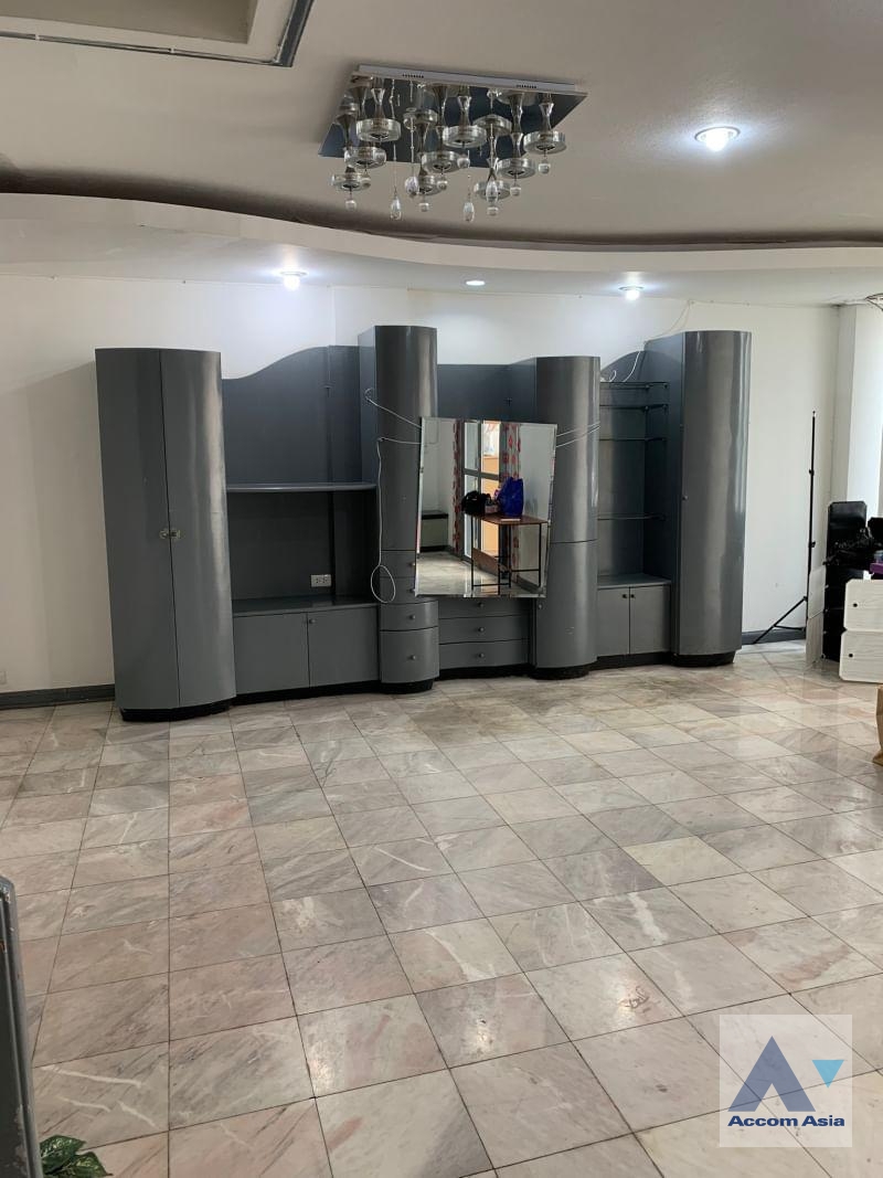 Home Office for Sale Bangkok /