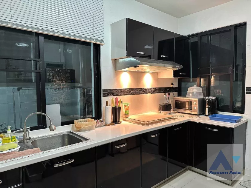 7  3 br House For Sale in Pattanakarn ,Bangkok BTS Udomsuk at House AA36394