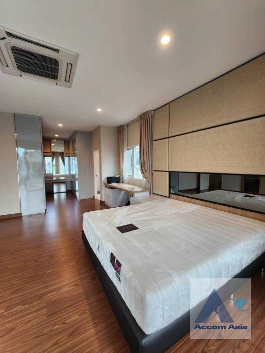 5  5 br House for rent and sale in Bang Na ,Bangkok BTS Bang Na at The City Sukhumvit Bangna AA36396