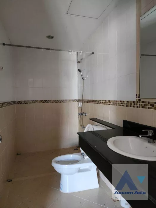 13  3 br House For Sale in Pattanakarn ,Bangkok  at House AA36397