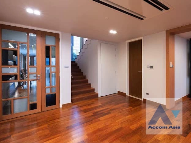 5  3 br Condominium For Sale in Rama 3 ,Bangkok BRT Wat Dan at The Pano AA36402