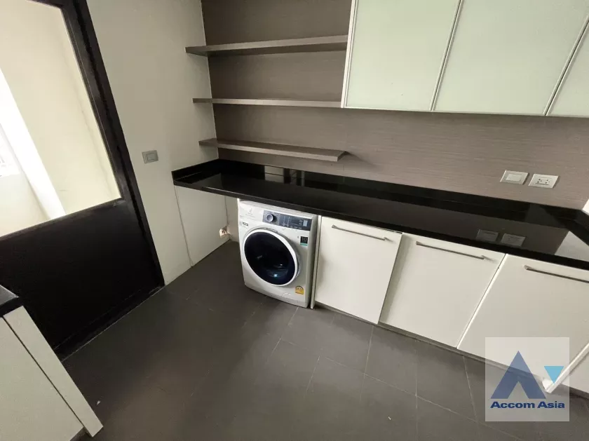 10  3 br Apartment For Rent in Sukhumvit ,Bangkok BTS Thong Lo at Luxury Quality Modern AA36404