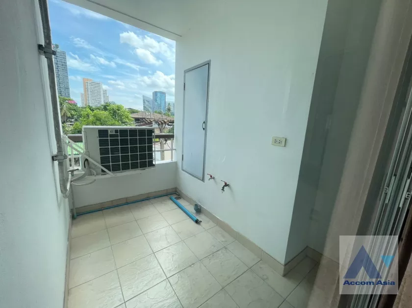 19  3 br Apartment For Rent in Sukhumvit ,Bangkok BTS Asok - MRT Sukhumvit at Private and Peaceful AA36405