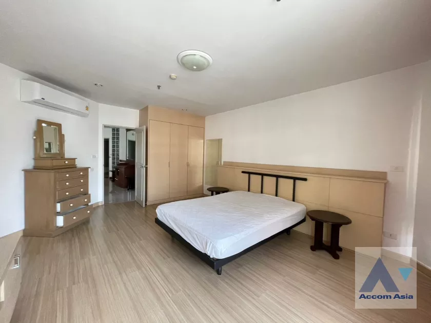 11  3 br Apartment For Rent in Sukhumvit ,Bangkok BTS Asok - MRT Sukhumvit at Private and Peaceful AA36405