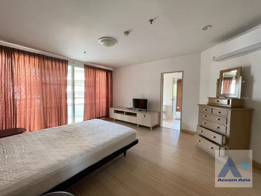 10  3 br Apartment For Rent in Sukhumvit ,Bangkok BTS Asok - MRT Sukhumvit at Private and Peaceful AA36405