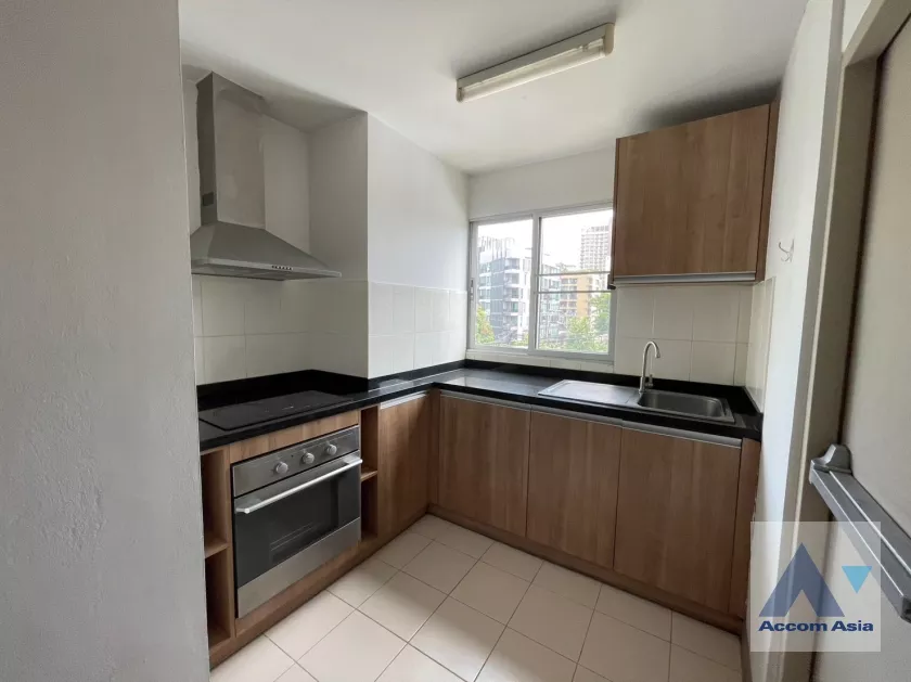 12  3 br Apartment For Rent in Sukhumvit ,Bangkok BTS Asok - MRT Sukhumvit at Private and Peaceful AA36405