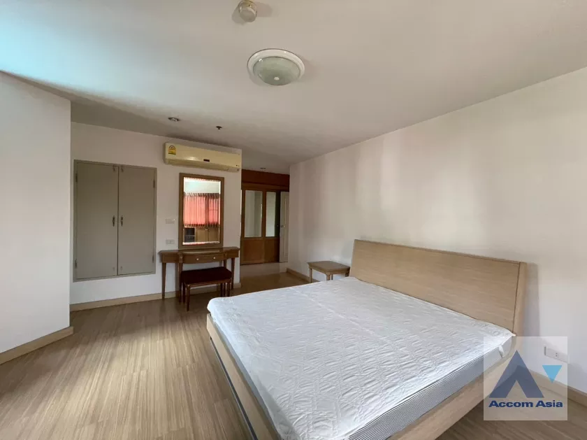 5  3 br Apartment For Rent in Sukhumvit ,Bangkok BTS Asok - MRT Sukhumvit at Private and Peaceful AA36407