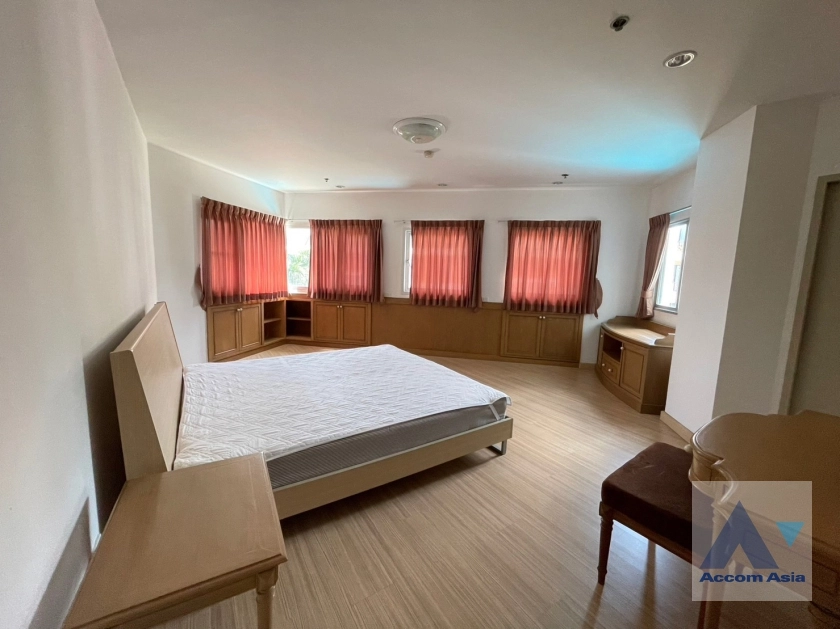 7  3 br Apartment For Rent in Sukhumvit ,Bangkok BTS Asok - MRT Sukhumvit at Private and Peaceful AA36407