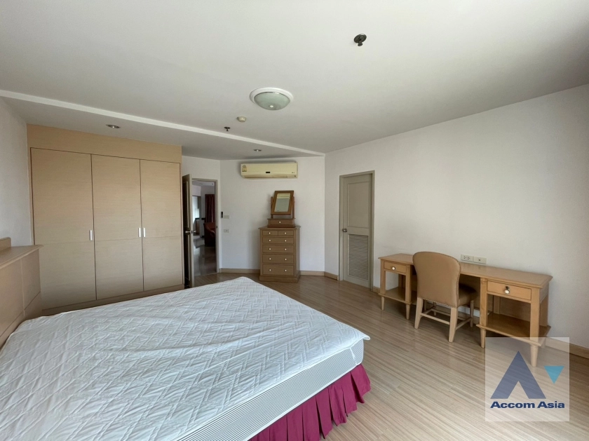 8  3 br Apartment For Rent in Sukhumvit ,Bangkok BTS Asok - MRT Sukhumvit at Private and Peaceful AA36407
